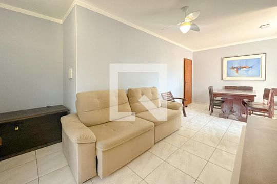 Sala de TV de apartamento para alugar com 2 quartos, 64m² em Ingleses do Rio Vermelho, Florianópolis