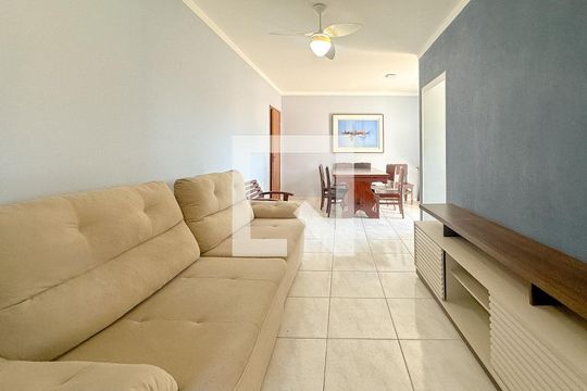Sala de TV de apartamento para alugar com 2 quartos, 64m² em Ingleses do Rio Vermelho, Florianópolis