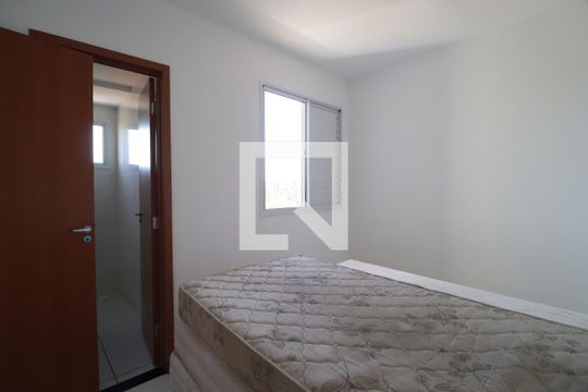 Quarto 2 - Suíte de apartamento para alugar com 2 quartos, 57m² em Novo Mundo, Uberlândia
