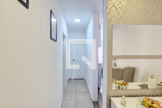 corredor de apartamento à venda com 2 quartos, 56m² em Vila Planalto, São Bernardo do Campo