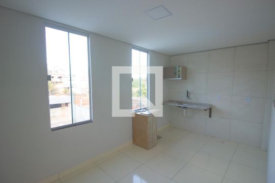 Casa de Condomínio para alugar com 1 quarto, 60m² em Núcleo Bandeirante, Brasília