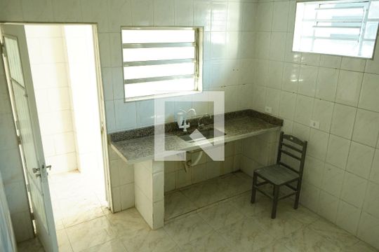 Cozinha de casa para alugar com 2 quartos, 75m² em Vila Matilde, São Paulo