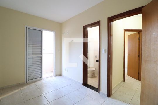 Quarto 2 - Suíte de apartamento para alugar com 2 quartos, 55m² em Santa Mônica, Uberlândia