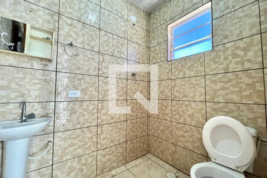 Banheiro de apartamento para alugar com 1 quarto, 40m² em Americanópolis, São Paulo