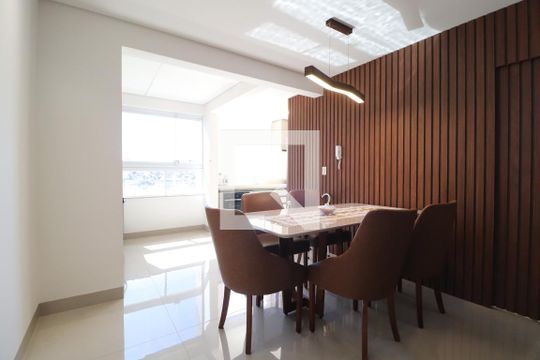 Sala de apartamento para alugar com 2 quartos, 70m² em Patrimônio, Uberlândia