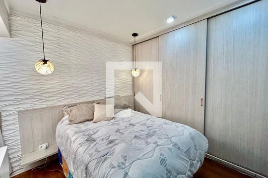 Apartamento para alugar com 3 quartos, 180m² em Vila Bertioga, São Paulo