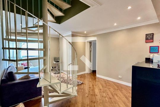 Apartamento para alugar com 3 quartos, 180m² em Vila Bertioga, São Paulo