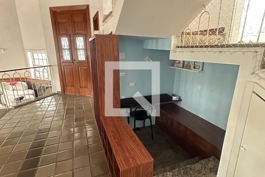 Sala de casa de condomínio à venda com 4 quartos, 377m² em Badu, Niterói