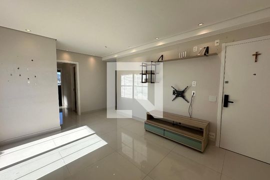 Sala de apartamento para alugar com 2 quartos, 72m² em Tamboré, Barueri