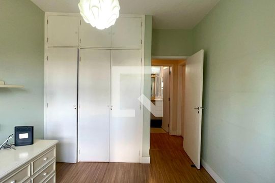 Quarto 1 de apartamento para alugar com 2 quartos, 121m² em Perdizes, São Paulo