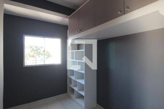 Quarto 1 de apartamento para alugar com 2 quartos, 100m² em Piratininga, Belo Horizonte