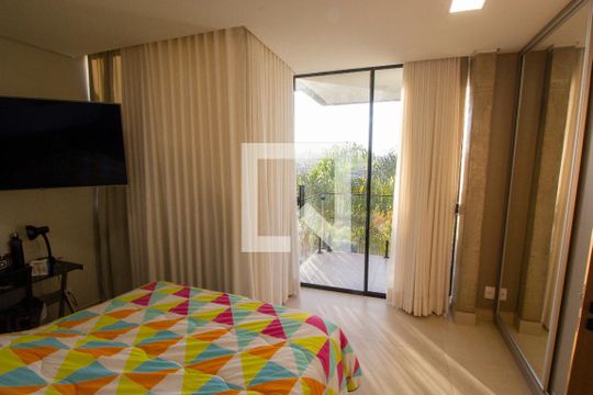 Casa à venda com 3 quartos, 790m² em Setor Habitacional Arniqueira, Brasília