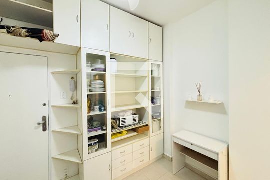 Apartamento para alugar com 1 quarto, 40m² em Copacabana, Rio de Janeiro
