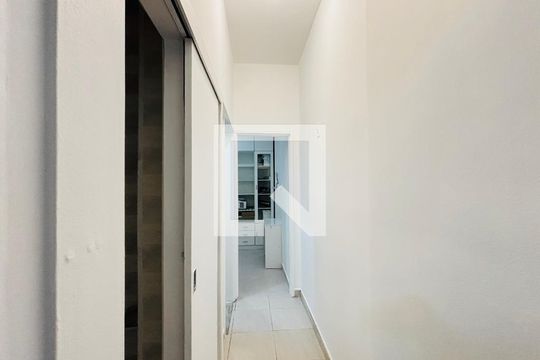 Apartamento para alugar com 1 quarto, 40m² em Copacabana, Rio de Janeiro