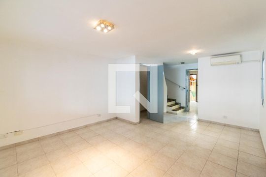 Sala  de casa à venda com 3 quartos, 126m² em Vila Campestre, São Paulo