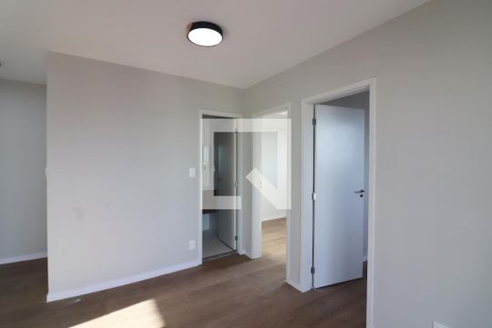 Sala  de apartamento para alugar com 2 quartos, 45m² em Vila Santa Luzia, São Bernardo do Campo