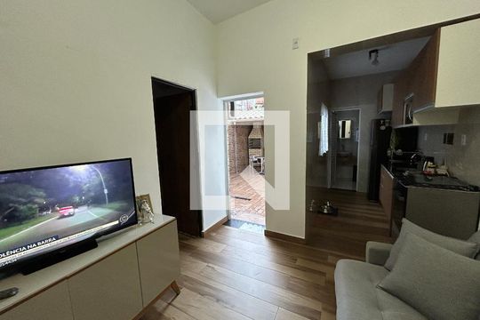 Sala 2 de casa à venda com 2 quartos, 66m² em Engenho de Dentro, Rio de Janeiro