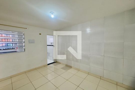 Quarto 2 de casa para alugar com 3 quartos, 90m² em Jardim Valeria, Guarulhos