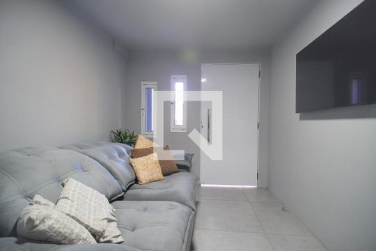 Sala de casa à venda com 3 quartos, 210m² em Santos Dumont, São Leopoldo