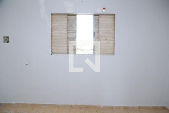 Apartamento 1 - Quarto do andar superior de apartamento para alugar com 2 quartos, 91m² em Vila Maria, Aparecida de Goiânia