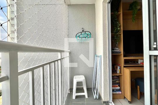 Varanda de apartamento à venda com 1 quarto, 26m² em Vila Guarani (zona Sul), São Paulo