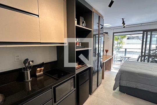 Kitnet/Studio para alugar com 1 quarto, 24m² em Brooklin, São Paulo