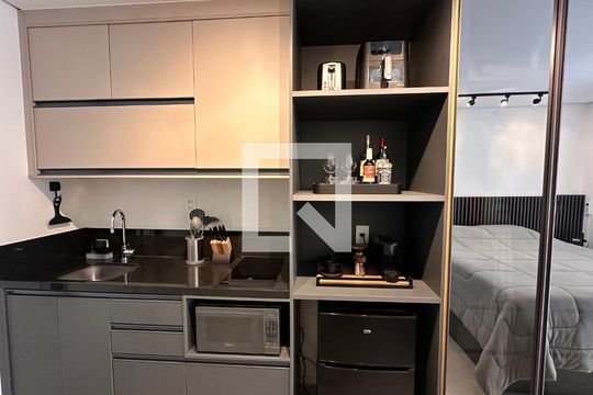 Kitnet/Studio para alugar com 1 quarto, 24m² em Brooklin, São Paulo