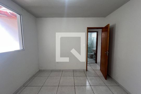 Quarto 1 de casa para alugar com 2 quartos, 48m² em Bom Sossego, Ribeirão das Neves