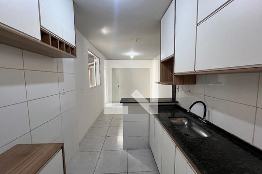 Cozinha de casa para alugar com 2 quartos, 48m² em Bom Sossego, Ribeirão das Neves