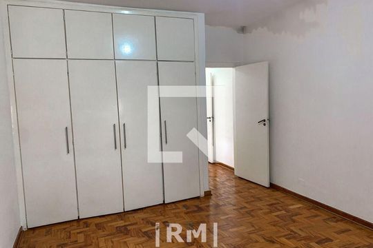 Casa à venda com 4 quartos, 500m² em Parque Colonial, São Paulo