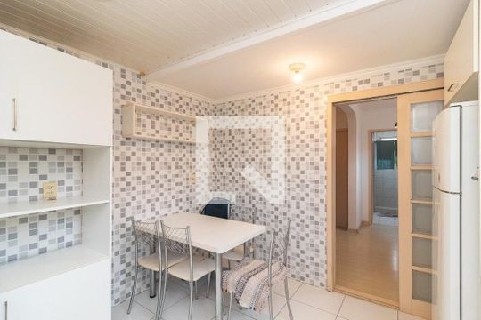 Cozinha de apartamento para alugar com 1 quarto, 45m² em Cidade Baixa, Porto Alegre
