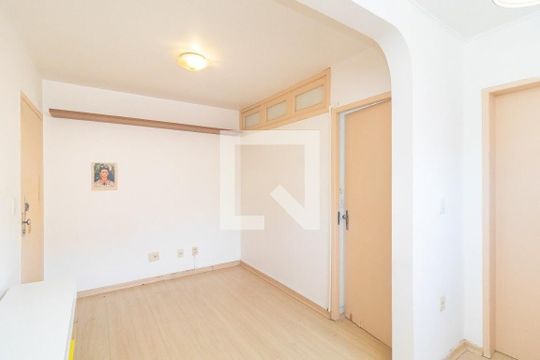 Sala de apartamento para alugar com 1 quarto, 45m² em Cidade Baixa, Porto Alegre