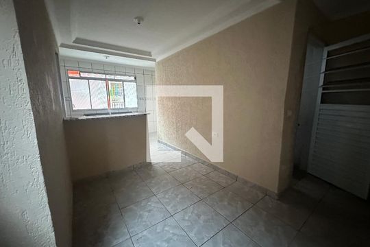 Sala de casa para alugar com 2 quartos, 50m² em Parque Imperial, Barueri