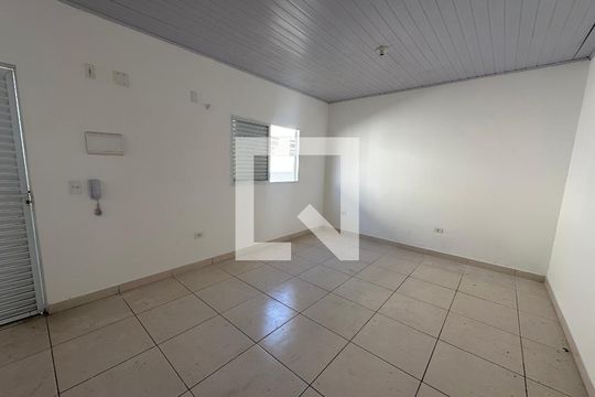 Kitnet de casa para alugar com 1 quarto, 25m² em Parque Sao Vicente, São Vicente