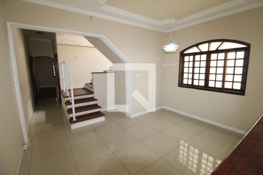 Sala 2 de casa para alugar com 3 quartos, 228m² em Vila Tesouro, São José dos Campos