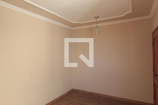 Sala de apartamento para alugar com 2 quartos, 48m² em Jardim Guanabara, Belo Horizonte