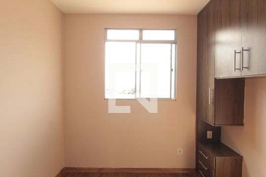 Quarto 1 de apartamento para alugar com 2 quartos, 48m² em Jardim Guanabara, Belo Horizonte