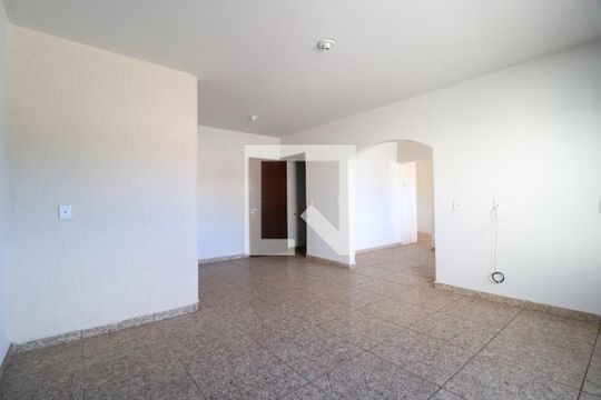 Sala de apartamento para alugar com 3 quartos, 183m² em Martins, Uberlândia