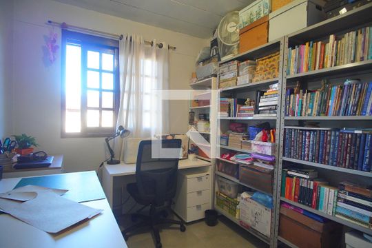 Quarto 2 de casa de condomínio à venda com 2 quartos, 44m² em Vicentina, São Leopoldo