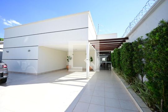 Casa à venda com 4 quartos, 440m² em Jardim Ana Lúcia, Goiânia