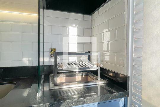 Sacada - Churrasqueira de casa de condomínio à venda com 2 quartos, 64m² em Jardim das Flores, Osasco