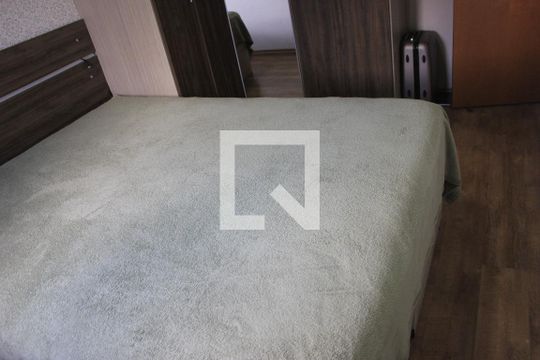 Quarto 1 de apartamento para alugar com 2 quartos, 60m² em Jardim Nova Taboao, Guarulhos