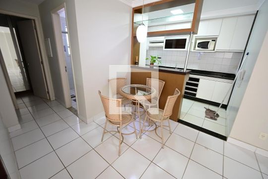 Apartamento para alugar com 2 quartos, 65m² em Setor Bueno, Goiânia