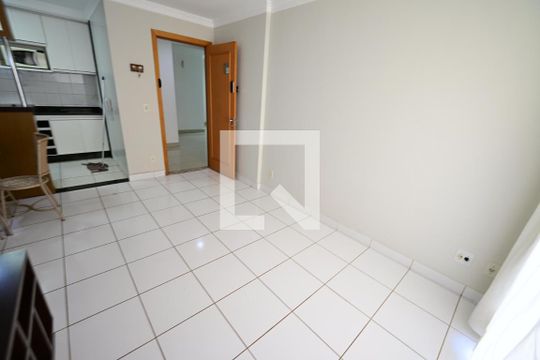 Apartamento para alugar com 2 quartos, 65m² em Setor Bueno, Goiânia