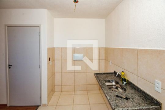 Cozinha/Área de serviço de apartamento para alugar com 2 quartos, 41m² em Serra Dourada, Vespasiano