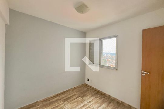 Quarto 2 de apartamento para alugar com 3 quartos, 57m² em Jardim Santa Clara, Guarulhos