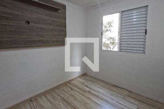 Apartamento para alugar com 3 quartos, 63m² em Vila Jaraguá, São Paulo