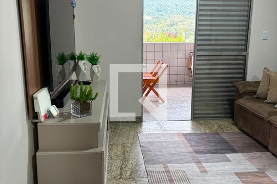 Sala de casa para alugar com 4 quartos, 125m² em Jardim Ipanema (zona Oeste), São Paulo
