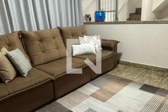 Sala de casa para alugar com 4 quartos, 125m² em Jardim Ipanema (zona Oeste), São Paulo