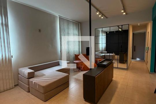 Sala de apartamento para alugar com 2 quartos, 138m² em Santa Efigênia, Belo Horizonte